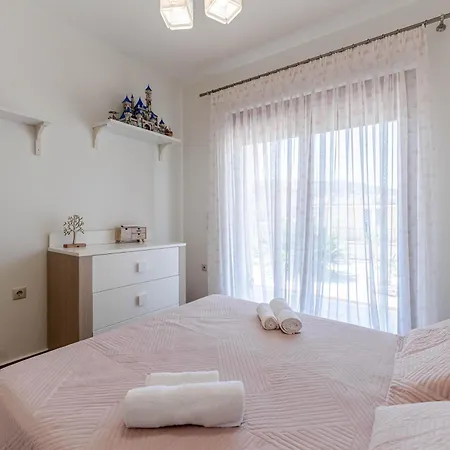 Kira'S Lovely Villa Massari Haraki Exterior photo
